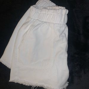 loose lounger shorts